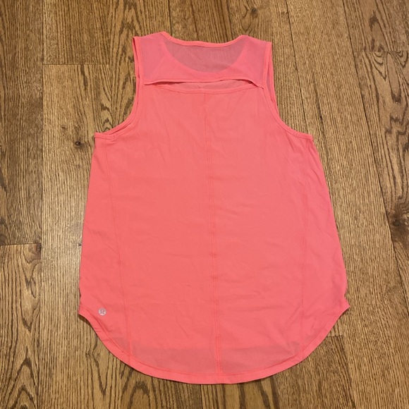 Lululemon Pink Tank in perfect condition! - Picture 2 of 9
